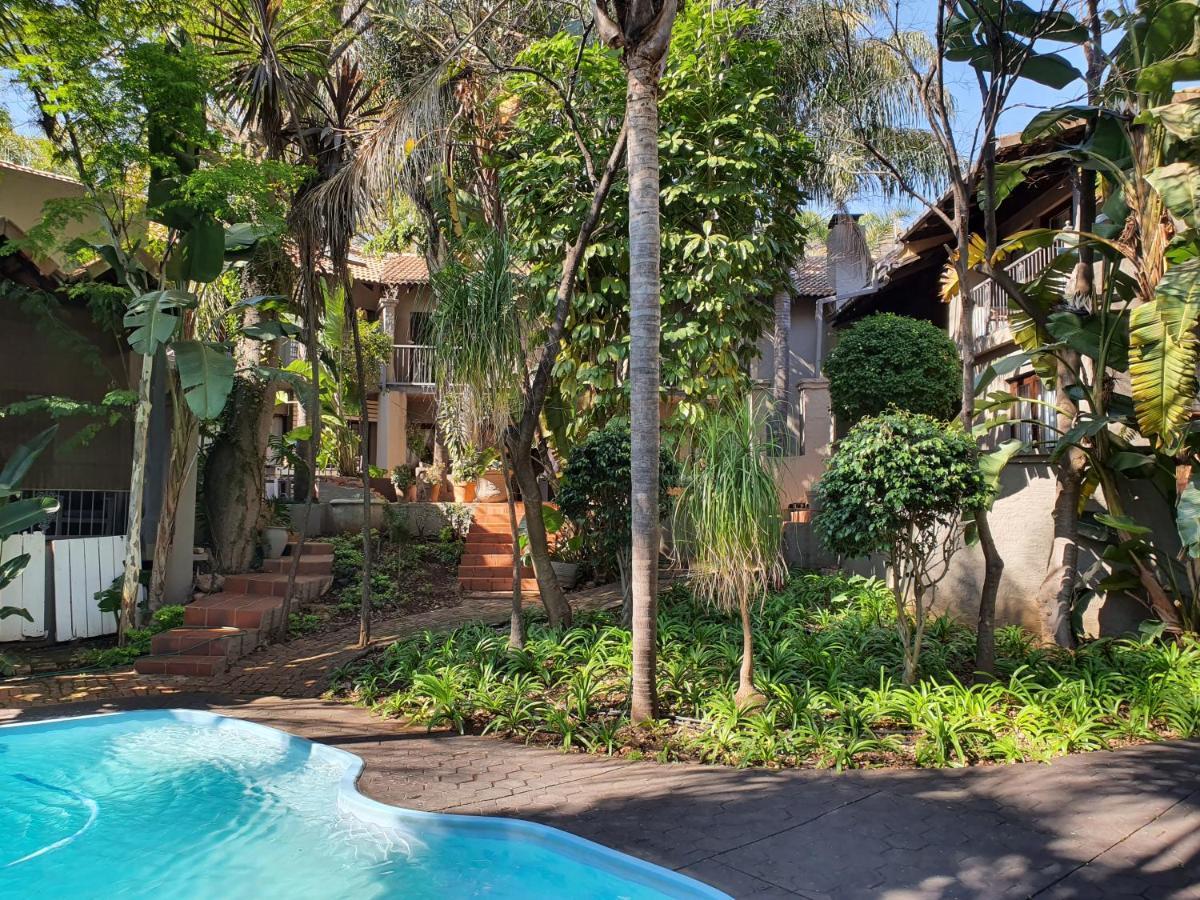 Waterhouse Guest Lodge - Indus Street Pretoria-Noord Exteriér fotografie
