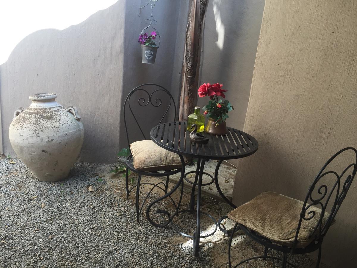 Waterhouse Guest Lodge - Indus Street Pretoria-Noord Exteriér fotografie
